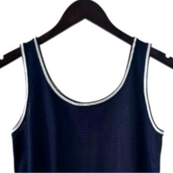 Linda Allard Ellen Tracy Navy with White Trim Sleeveless Scoop Neck Knit Sweater - Picture 3 of 7